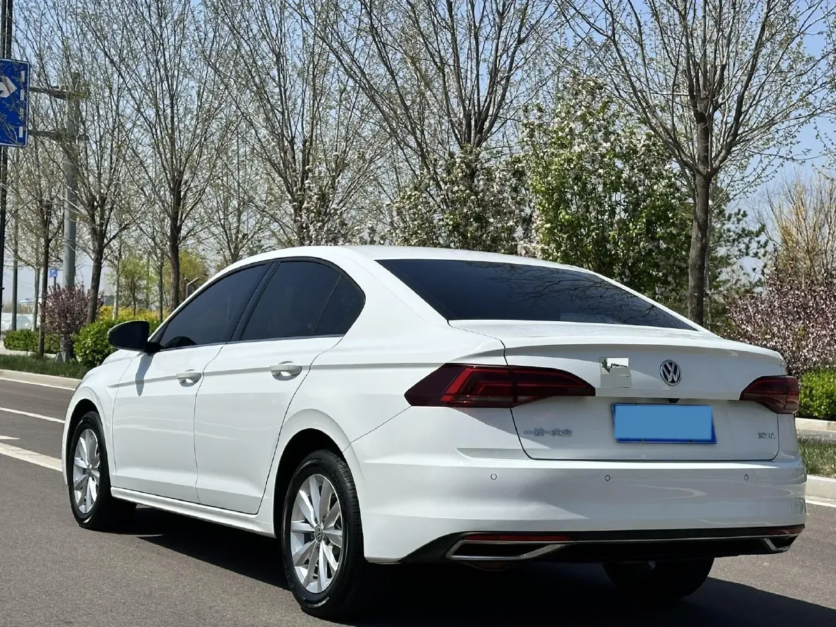 2020 Volkswagen Bora 1.5L 113HP L4 6AT,autocango,china used car exporter,china ev exporter,chinese used car exporter,chinese used ev exporter