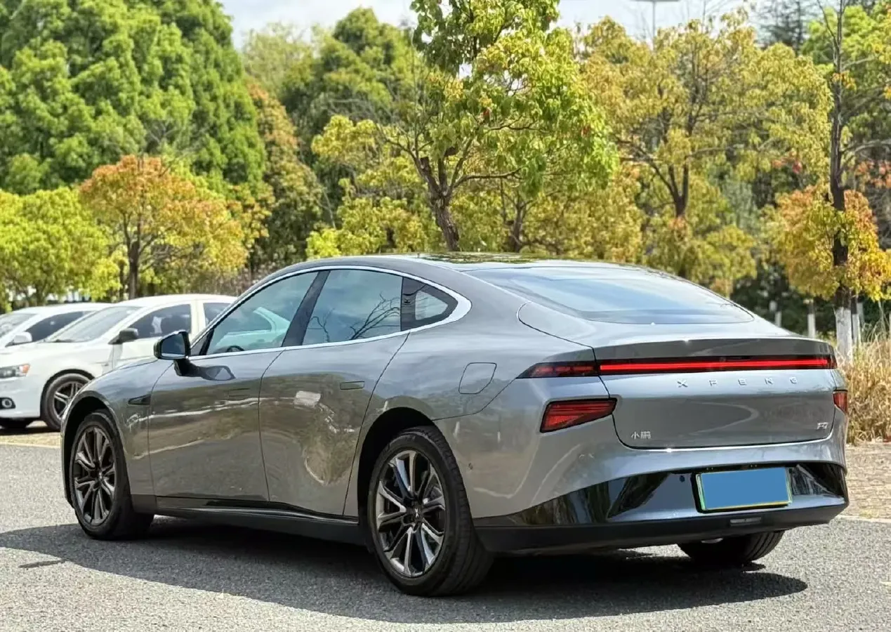 2022 Xpeng P7 BEV 70.8KWH,autocango,china used car exporter,china ev exporter,chinese used car exporter,chinese used ev exporter