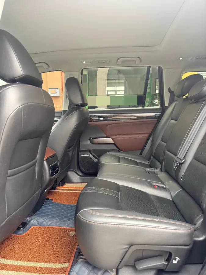 2017 GAC Trumpchi GS8 2.0T 201HP L4 6AT,autocango,china used car exporter,china ev exporter,chinese used car exporter,chinese used ev exporter