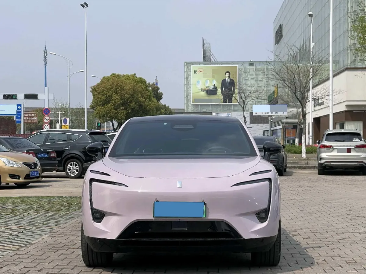 2022 Avatr 11 BEV 90.38KWH,autocango,china used car exporter,china ev exporter,chinese used car exporter,chinese used ev exporter