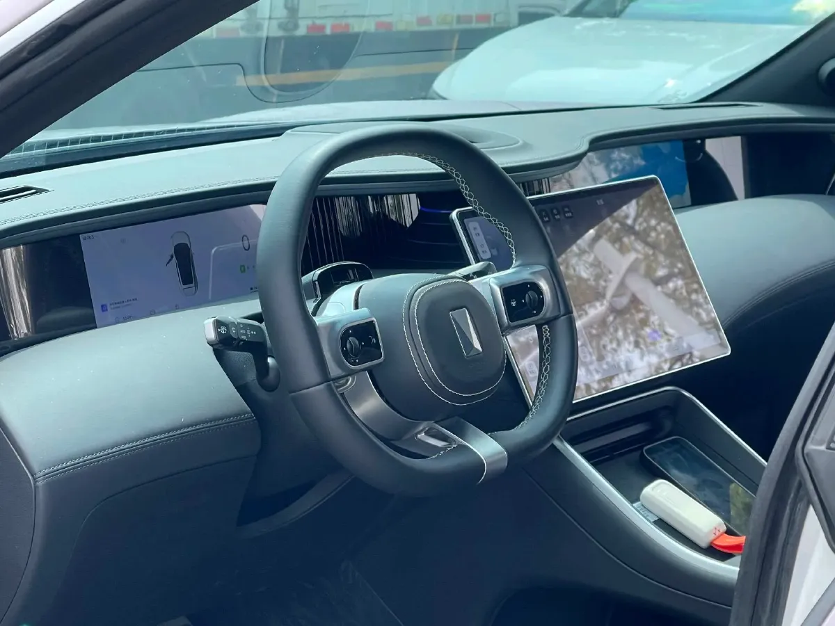 2022 Avatr 11 BEV 90.38KWH,autocango,china used car exporter,china ev exporter,chinese used car exporter,chinese used ev exporter