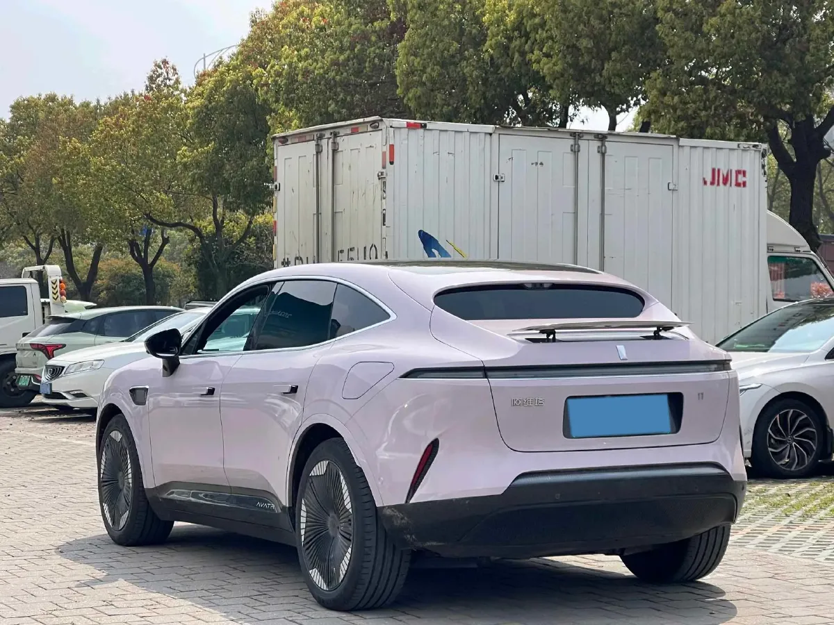 2022 Avatr 11 BEV 90.38KWH,autocango,china used car exporter,china ev exporter,chinese used car exporter,chinese used ev exporter