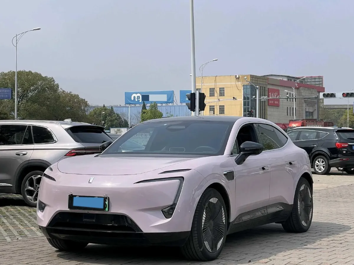 2022 Avatr 11 BEV 90.38KWH,autocango,china used car exporter,china ev exporter,chinese used car exporter,chinese used ev exporter