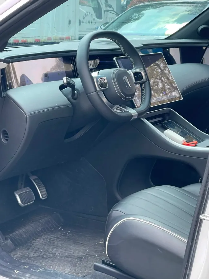 2022 Avatr 11 BEV 90.38KWH,autocango,china used car exporter,china ev exporter,chinese used car exporter,chinese used ev exporter