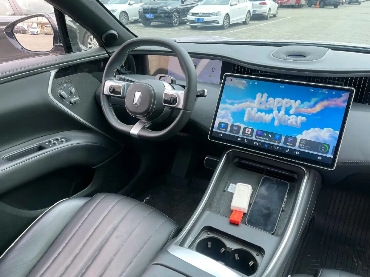 2022 Avatr 11 BEV 90.38KWH,autocango,china used car exporter,china ev exporter,chinese used car exporter,chinese used ev exporter