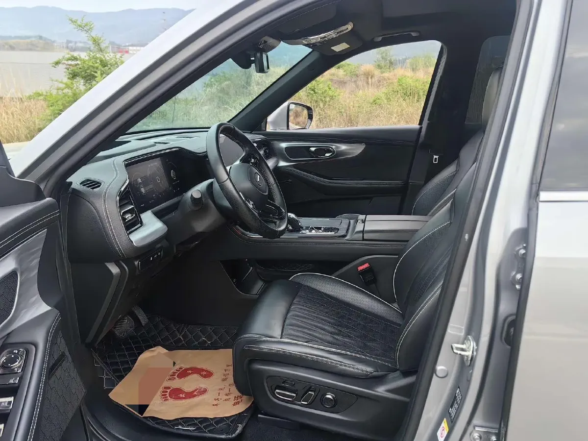 2022 GAC Trumpchi GS8 2.0T 190HP L4 E-CVT Hybrid,autocango,china used car exporter,china ev exporter,chinese used car exporter,chinese used ev exporter