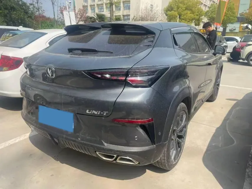 2022 ChangAn UNI-T 1.5T 188HP L4 7DCT,autocango,china used car exporter,china ev exporter,chinese used car exporter,chinese used ev exporter
