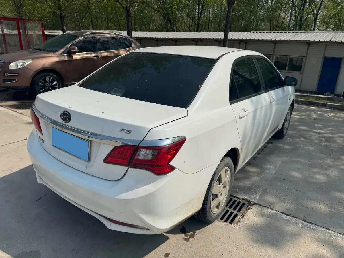 2020 BYD F3 1.5L 109HP L4 5MT,autocango,china used car exporter,china ev exporter,chinese used car exporter,chinese used ev exporter