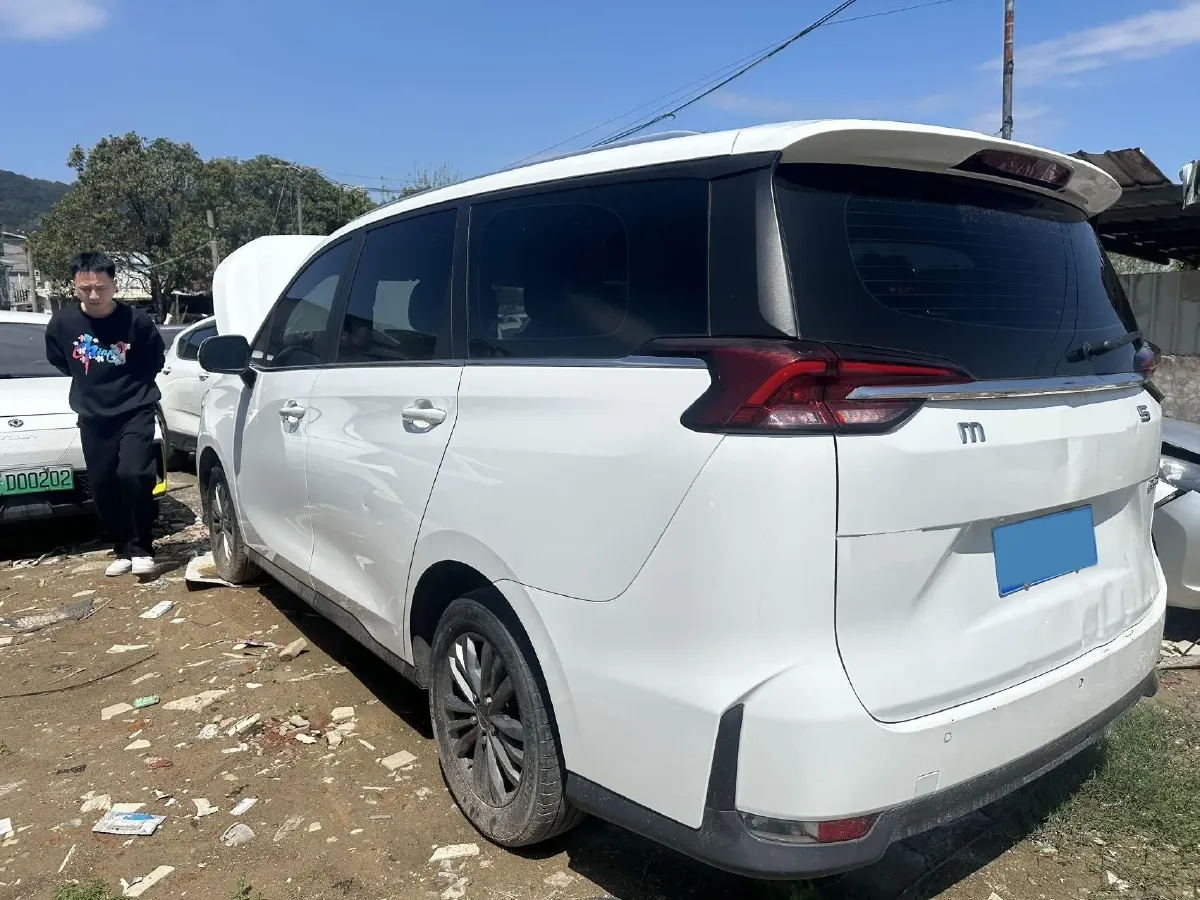 2023 MAXUS G50 1.5T 181HP L4 6MT,autocango,china used car exporter,china ev exporter,chinese used car exporter,chinese used ev exporter