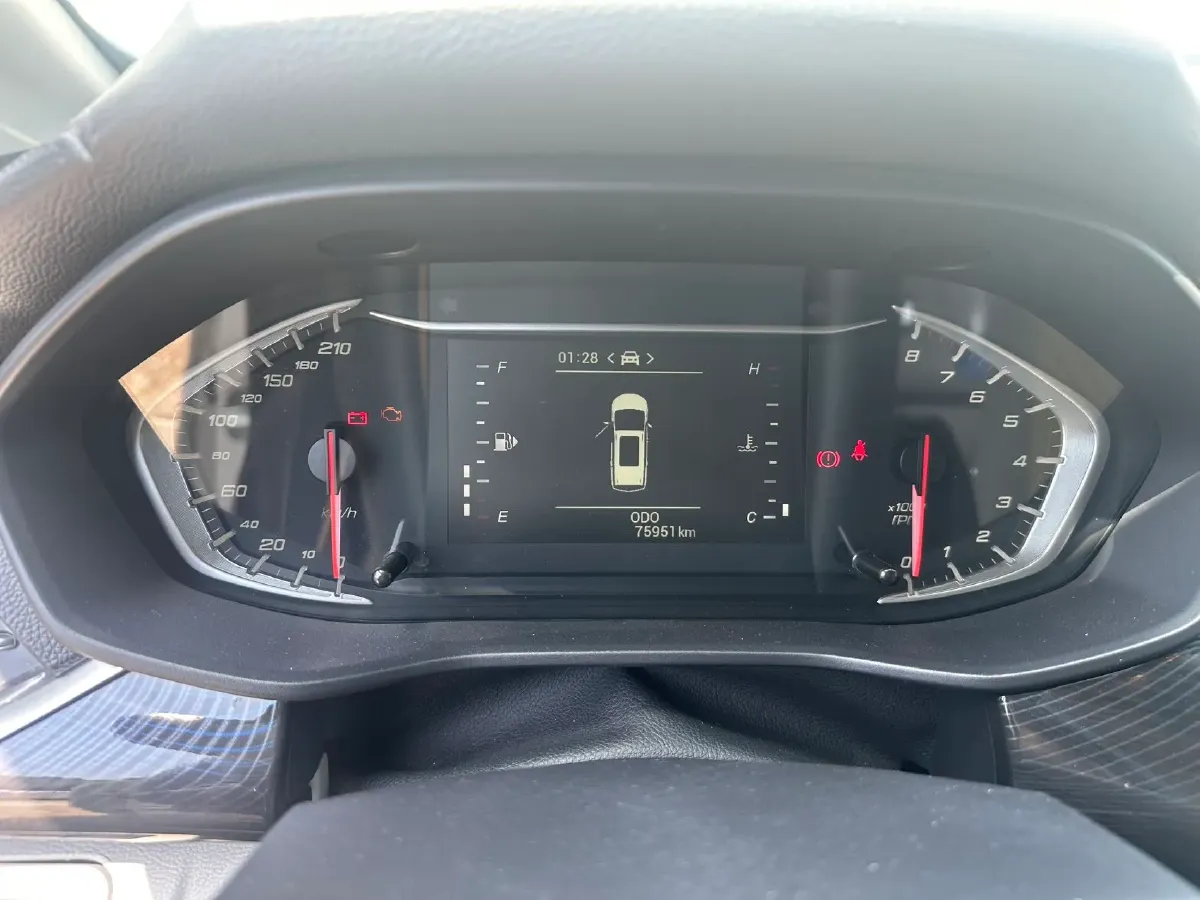 2023 MAXUS G50 1.5T 181HP L4 6MT,autocango,china used car exporter,china ev exporter,chinese used car exporter,chinese used ev exporter