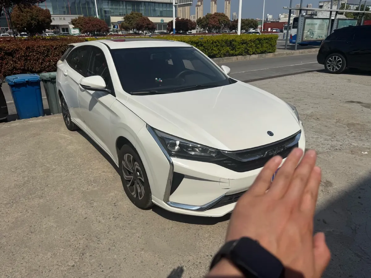 2021 DongFeng Aeolus YiXuan 1.5T 150HP L4 6DCT,autocango,china used car exporter,china ev exporter,chinese used car exporter,chinese used ev exporter
