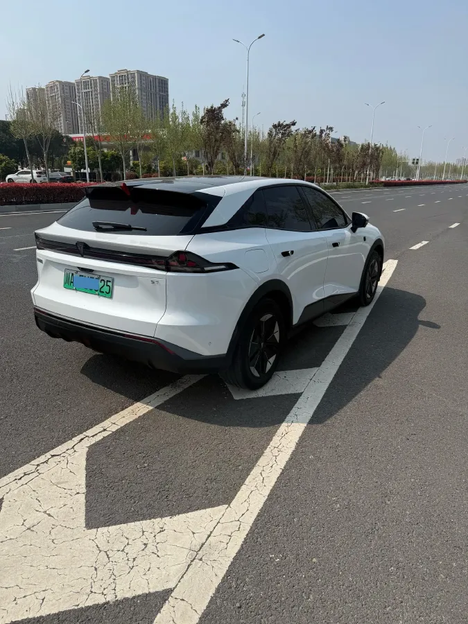 2024 Deepal S07 1.5L 95HP L4 REEV 31.73KWH,autocango,china used car exporter,china ev exporter,chinese used car exporter,chinese used ev exporter