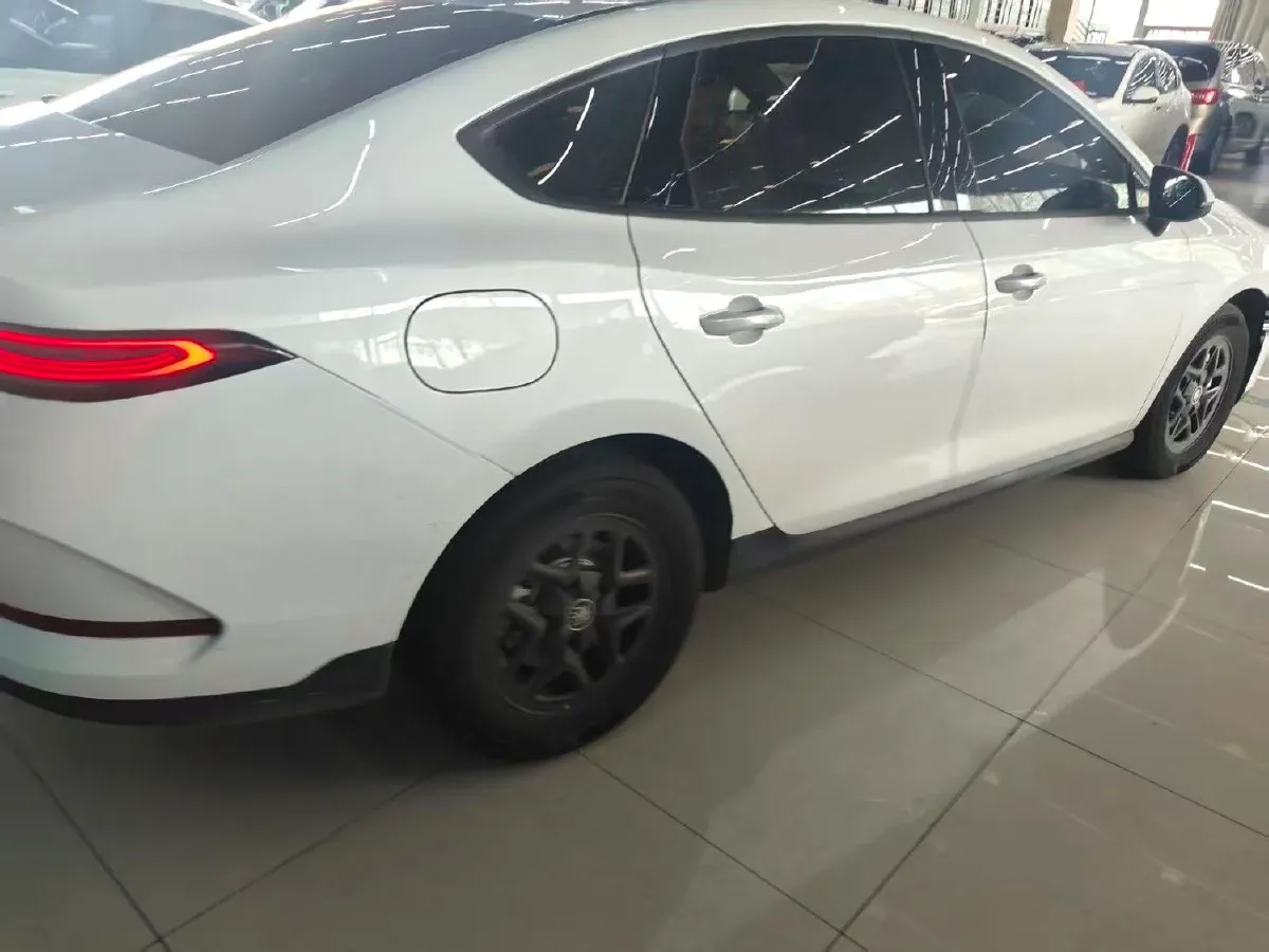 2025 BYD Qin Plus 1.5L 101HP L4 E-CVT PHEV 7.68KWH,autocango,china used car exporter,china ev exporter,chinese used car exporter,chinese used ev exporter