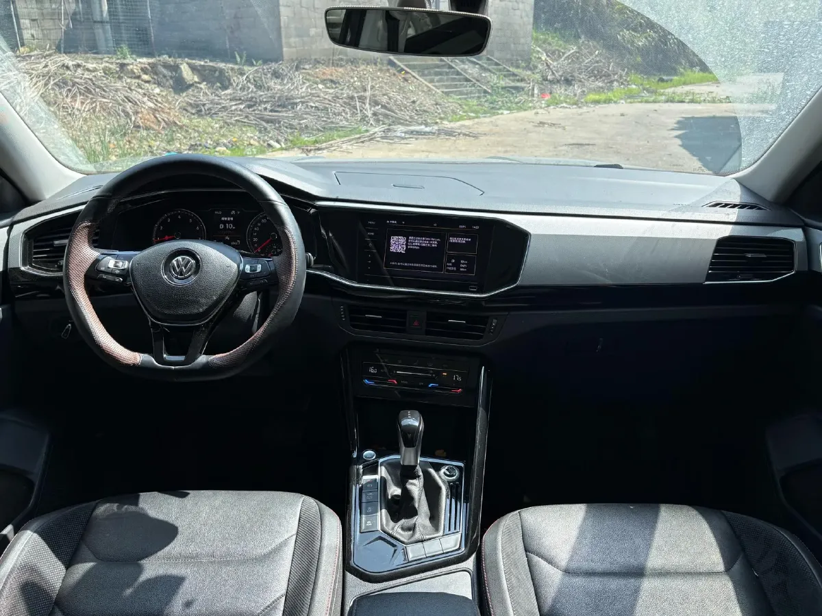 2020 Volkswagen Tayron 2.0T 186HP L4 7DCT,autocango,china used car exporter,china ev exporter,chinese used car exporter,chinese used ev exporter