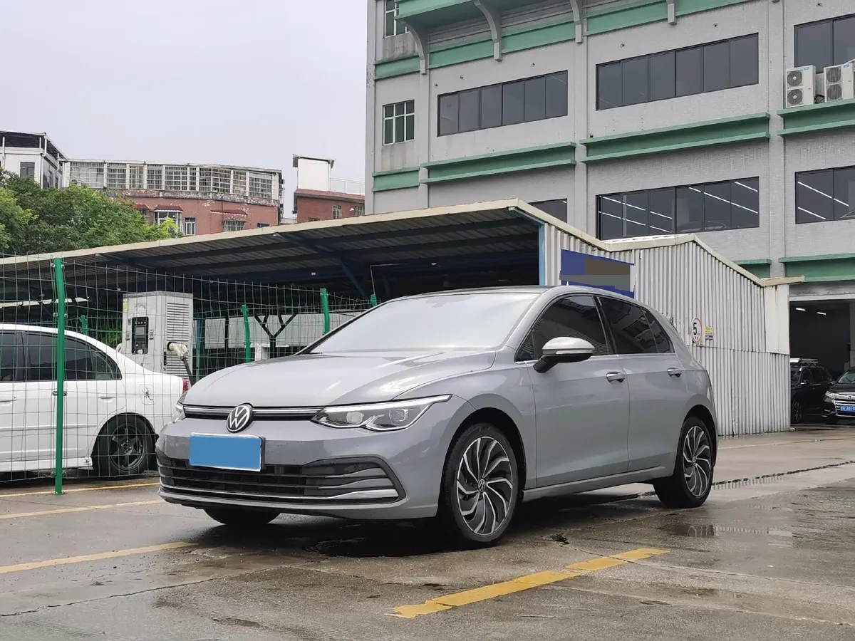 2023 Volkswagen Golf 1.4T 150HP L4 7DCT,autocango,china used car exporter,china ev exporter,chinese used car exporter,chinese used ev exporter