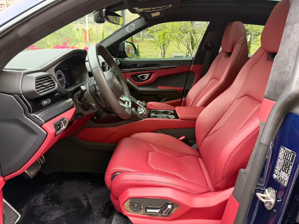 2021 Lamborghini Urus 4.0T 641HP V8 8AT,autocango,china used car exporter,china ev exporter,chinese used car exporter,chinese used ev exporter