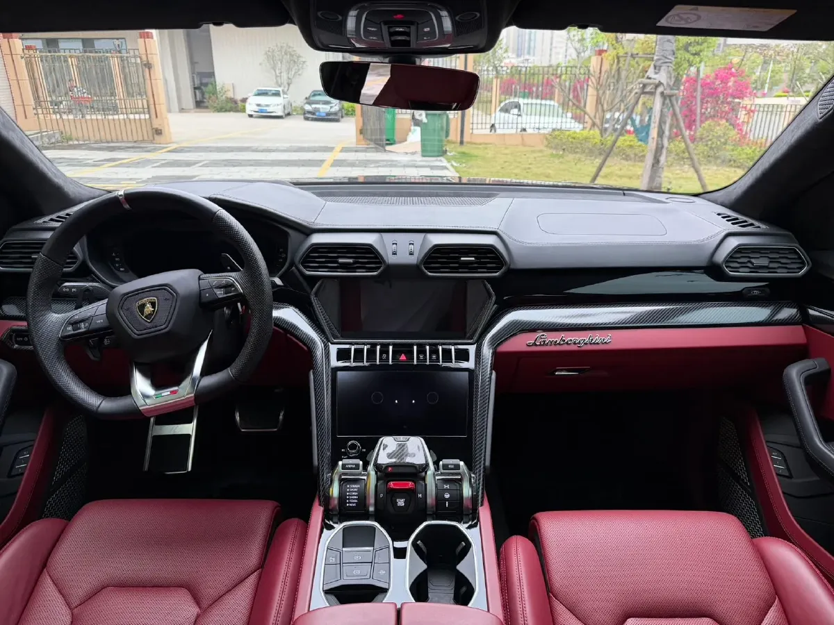2021 Lamborghini Urus 4.0T 641HP V8 8AT,autocango,china used car exporter,china ev exporter,chinese used car exporter,chinese used ev exporter