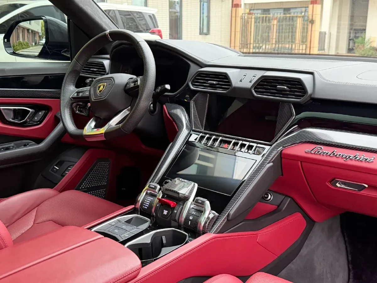 2021 Lamborghini Urus 4.0T 641HP V8 8AT,autocango,china used car exporter,china ev exporter,chinese used car exporter,chinese used ev exporter