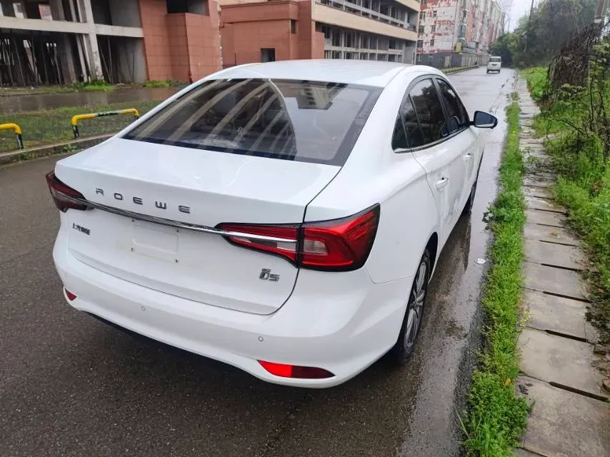 2019 Roewe i5 1.5L 120HP L4 CVT,autocango,china used car exporter,china ev exporter,chinese used car exporter,chinese used ev exporter