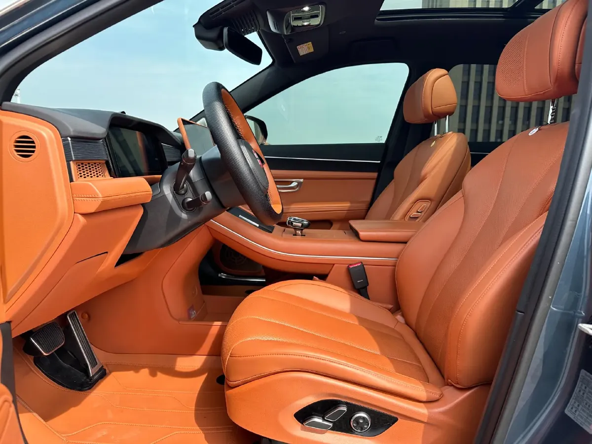 2024 AITO AITO M7 1.5T 152HP L4 REEV 42KWH,autocango,china used car exporter,china ev exporter,chinese used car exporter,chinese used ev exporter