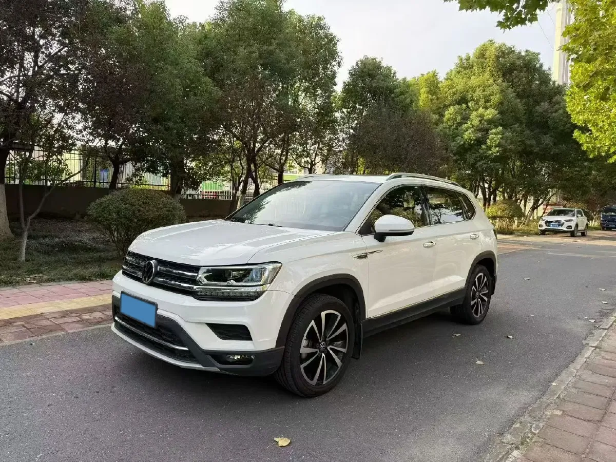2020 Volkswagen Tharu 2.0T 186HP L4 7DCT,autocango,china used car exporter,china ev exporter,chinese used car exporter,chinese used ev exporter