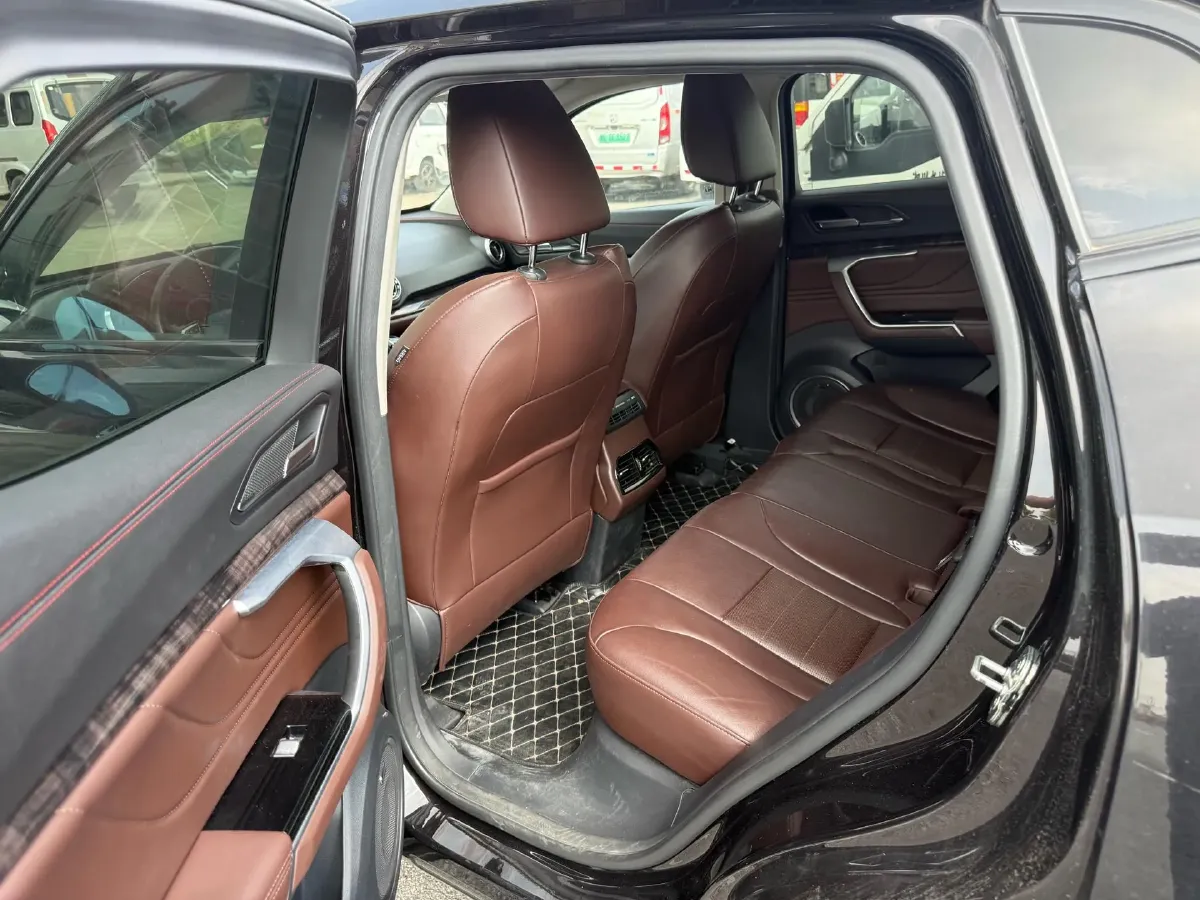 2017 WEY VV5 2.0T 197HP L4 7DCT,autocango,china used car exporter,china ev exporter,chinese used car exporter,chinese used ev exporter