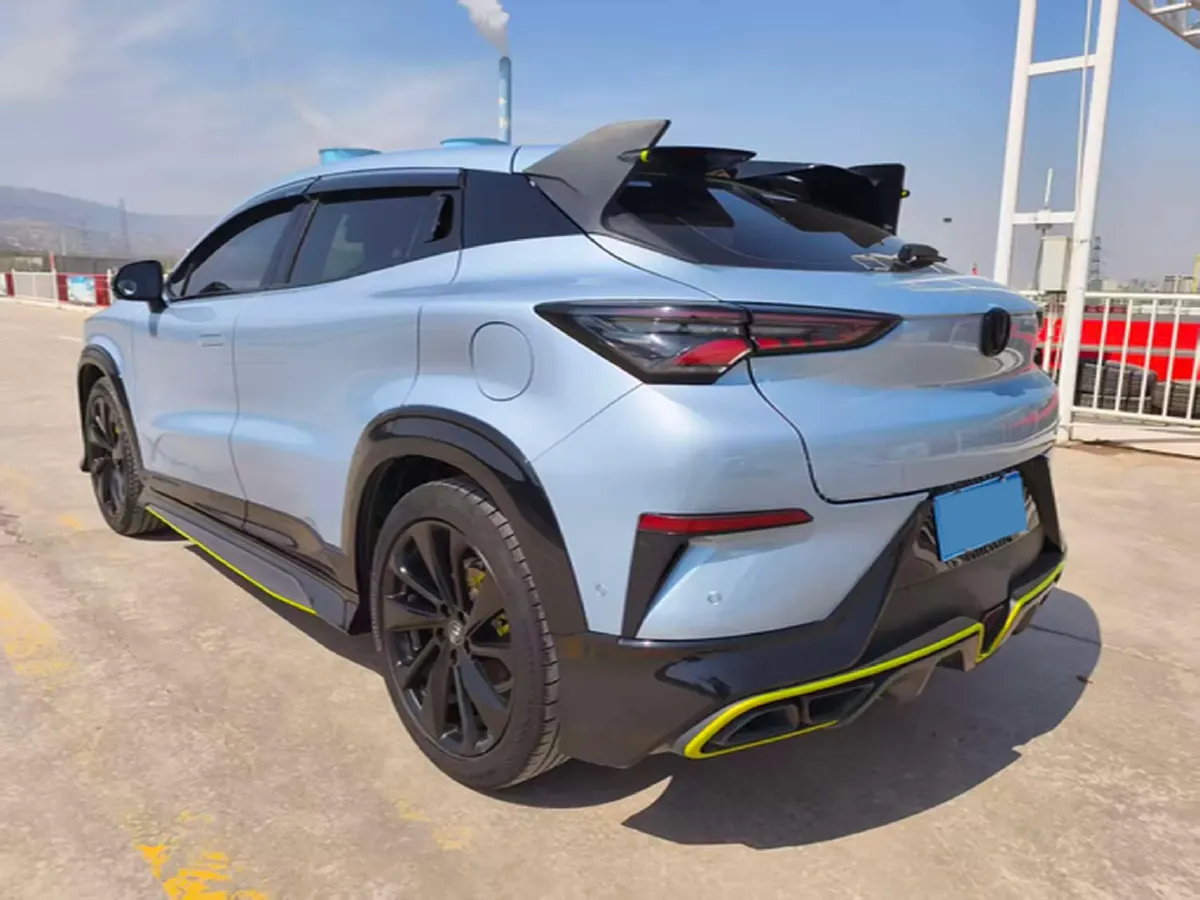 2022 ChangAn UNI-T 1.5T 188HP L4 7DCT,autocango,china used car exporter,china ev exporter,chinese used car exporter,chinese used ev exporter