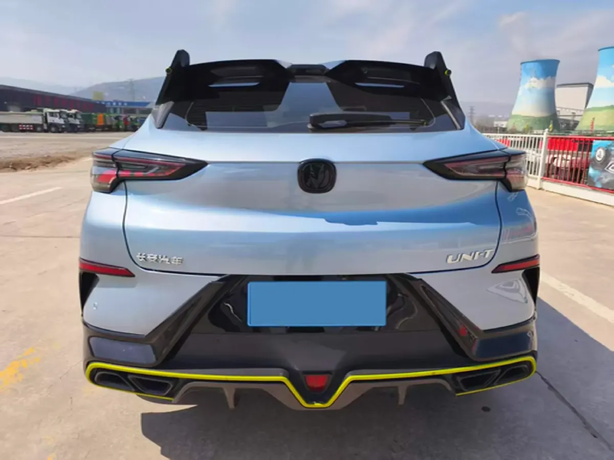 2022 ChangAn UNI-T 1.5T 188HP L4 7DCT,autocango,china used car exporter,china ev exporter,chinese used car exporter,chinese used ev exporter