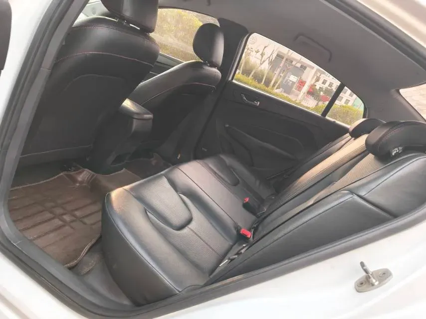 2018 Chery Arrizo 5 1.5L 116HP L4 5MT,autocango,china used car exporter,china ev exporter,chinese used car exporter,chinese used ev exporter