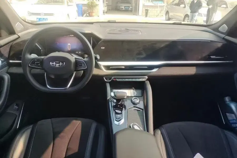 2024 Geely Monjaro 2.0T 238HP L4 8AT,autocango,china used car exporter,china ev exporter,chinese used car exporter,chinese used ev exporter