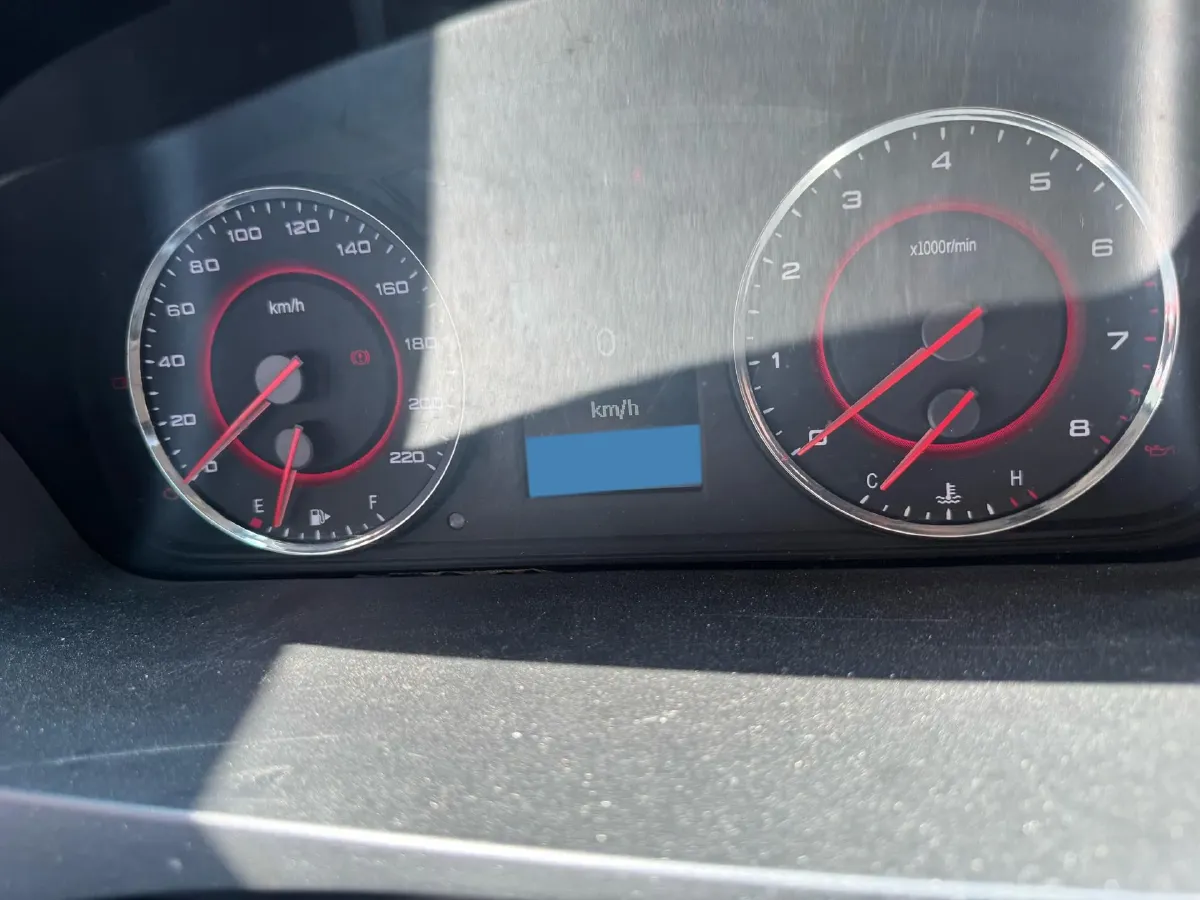 2016 MAXUS G10 2.0T 224HP L4 6AT,autocango,china used car exporter,china ev exporter,chinese used car exporter,chinese used ev exporter