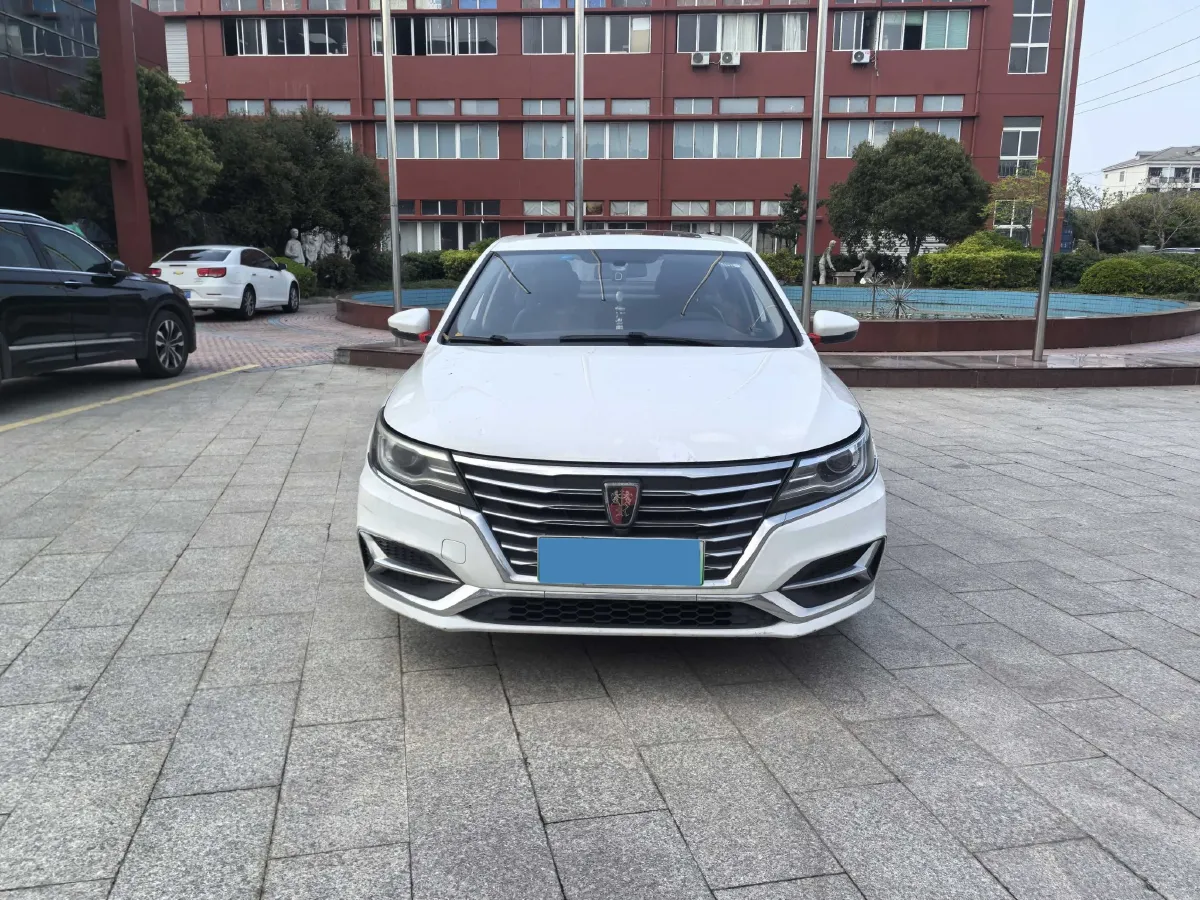 2017 Roewe i6 1.0T 125HP L3 2AT PHEV,autocango,china used car exporter,china ev exporter,chinese used car exporter,chinese used ev exporter