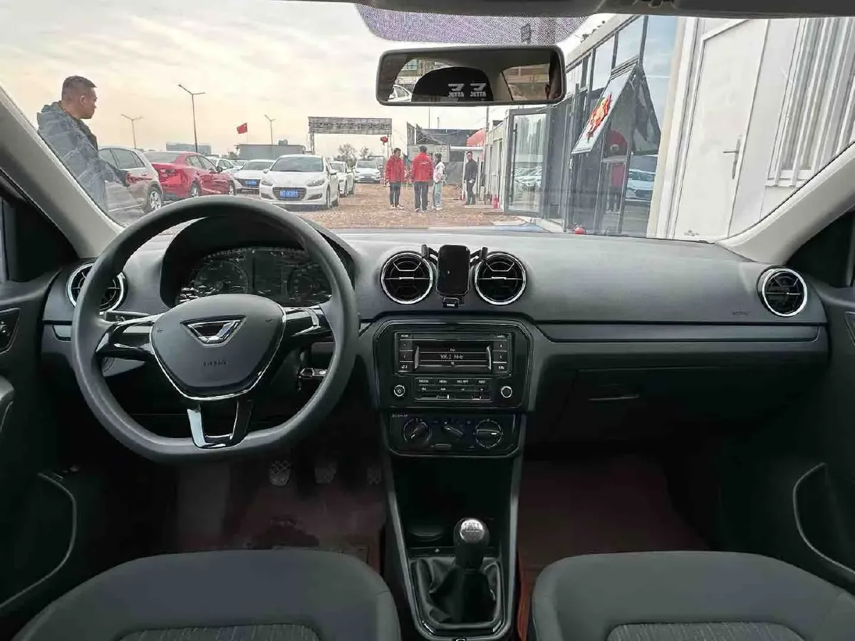 2021 Jetta VA3 1.5L 112HP L4 5MT,autocango,china used car exporter,china ev exporter,chinese used car exporter,chinese used ev exporter