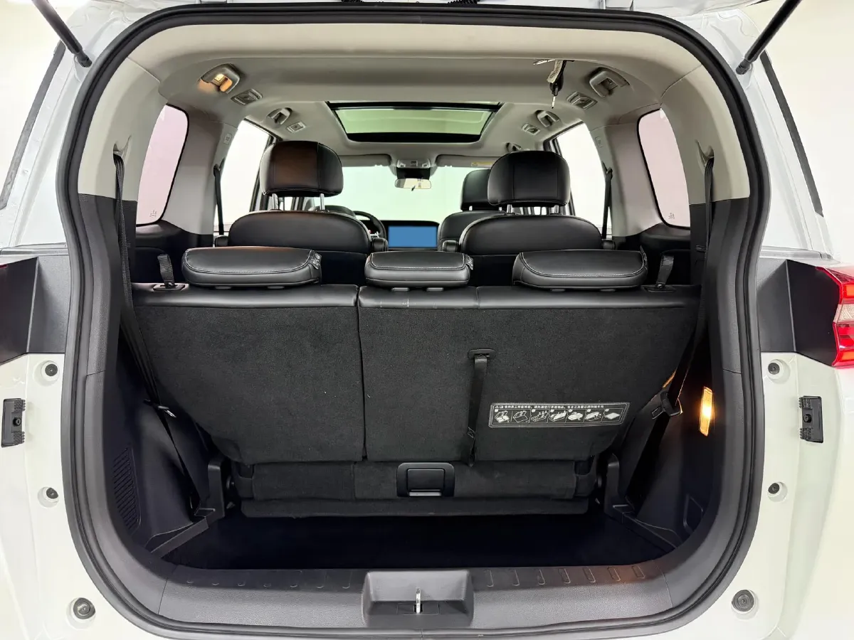 2021 GAC Trumpchi M6 1.5T 169HP L4 6AT,autocango,china used car exporter,china ev exporter,chinese used car exporter,chinese used ev exporter