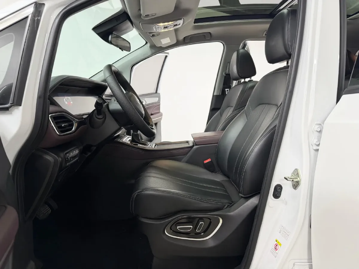 2021 GAC Trumpchi M6 1.5T 169HP L4 6AT,autocango,china used car exporter,china ev exporter,chinese used car exporter,chinese used ev exporter