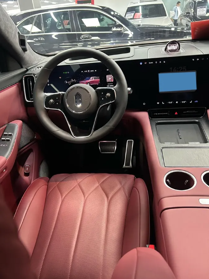 2025 AITO AITO M8 REEV 160HP REEV 53.4KWH,autocango,china used car exporter,china ev exporter,chinese used car exporter,chinese used ev exporter