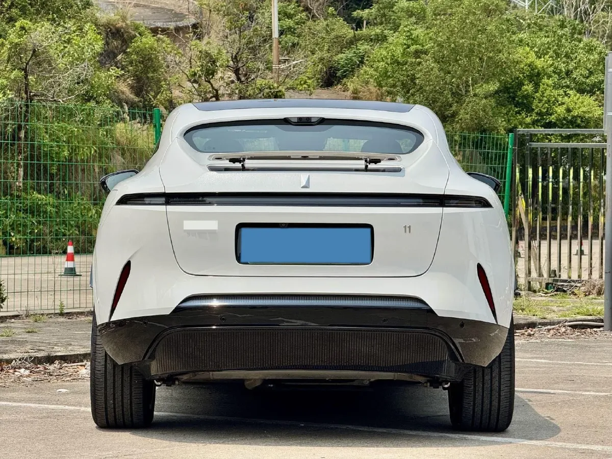 2025 Avatr 11 1.5T 156HP L4 REEV 39.05KWH,autocango,china used car exporter,china ev exporter,chinese used car exporter,chinese used ev exporter