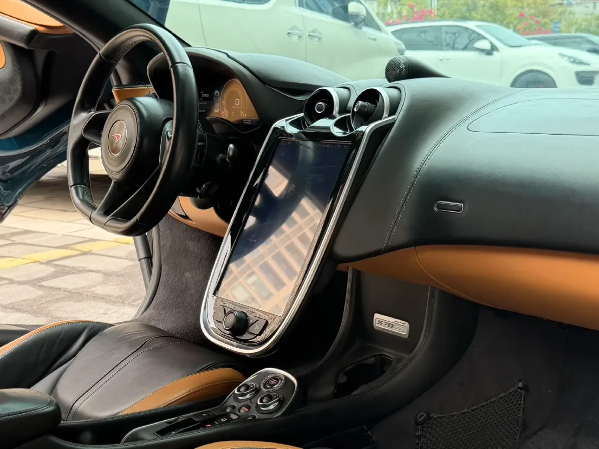 2015 McLaren 570 3.8T 570HP V8 7DCT,autocango,china used car exporter,china ev exporter,chinese used car exporter,chinese used ev exporter