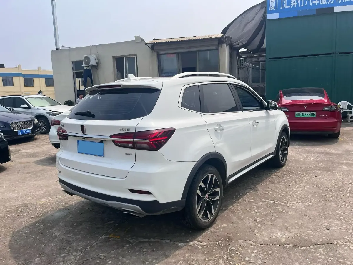 2016 Roewe RX5 2.0T 220HP L4 6DCT,autocango,china used car exporter,china ev exporter,chinese used car exporter,chinese used ev exporter