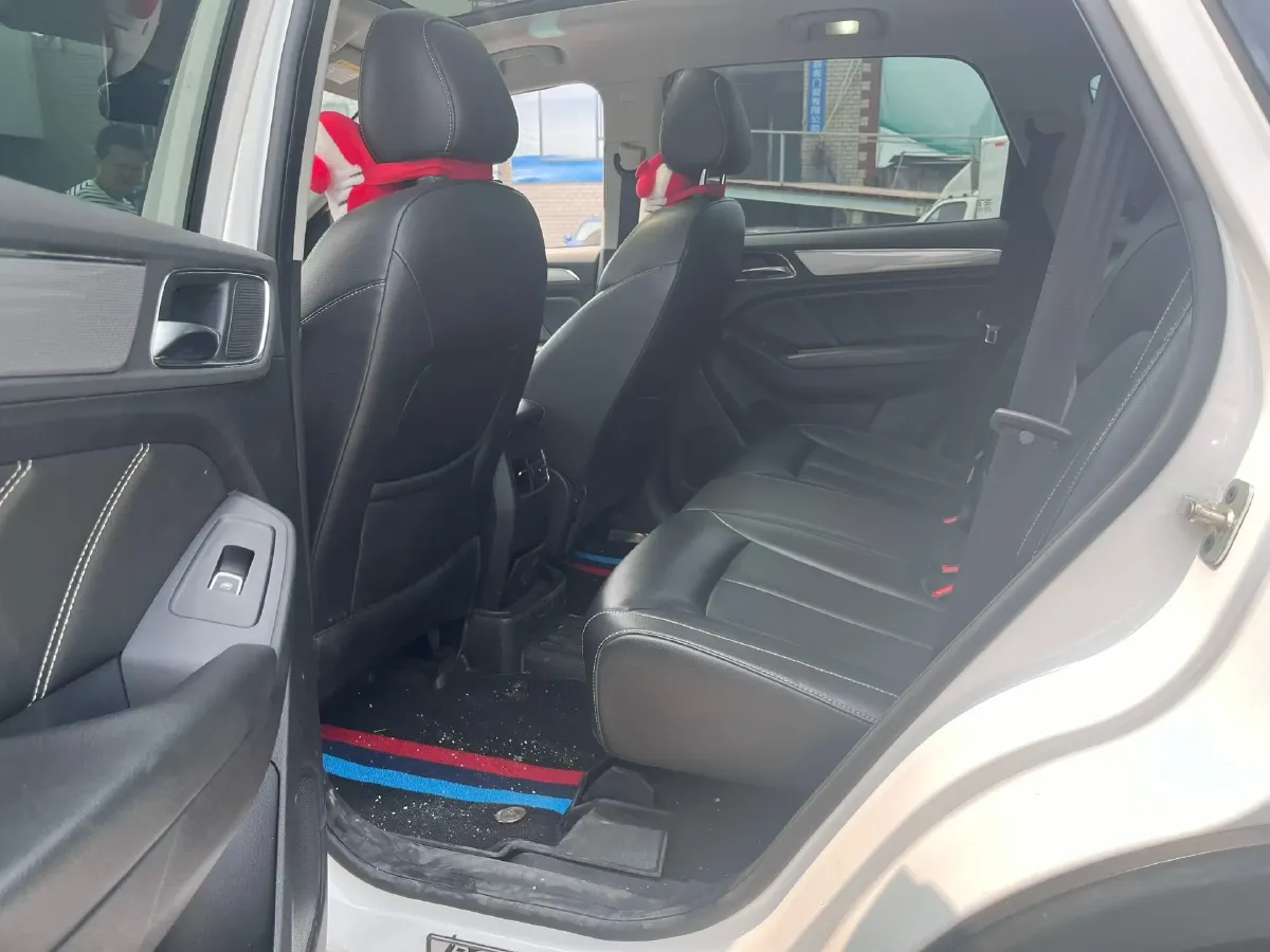 2016 Roewe RX5 2.0T 220HP L4 6DCT,autocango,china used car exporter,china ev exporter,chinese used car exporter,chinese used ev exporter