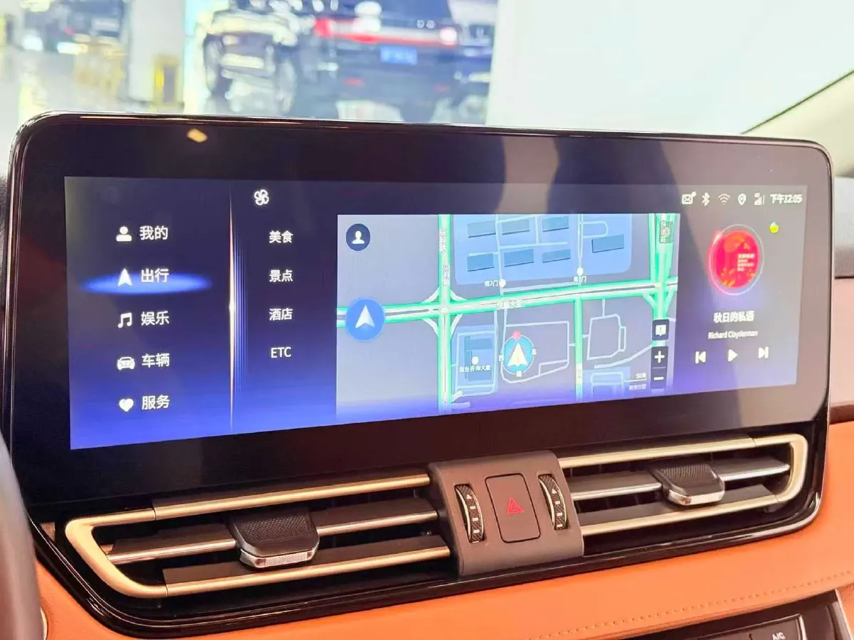 2023 HongQi HQ9 2.0T 252HP L4 8AT,autocango,china used car exporter,china ev exporter,chinese used car exporter,chinese used ev exporter