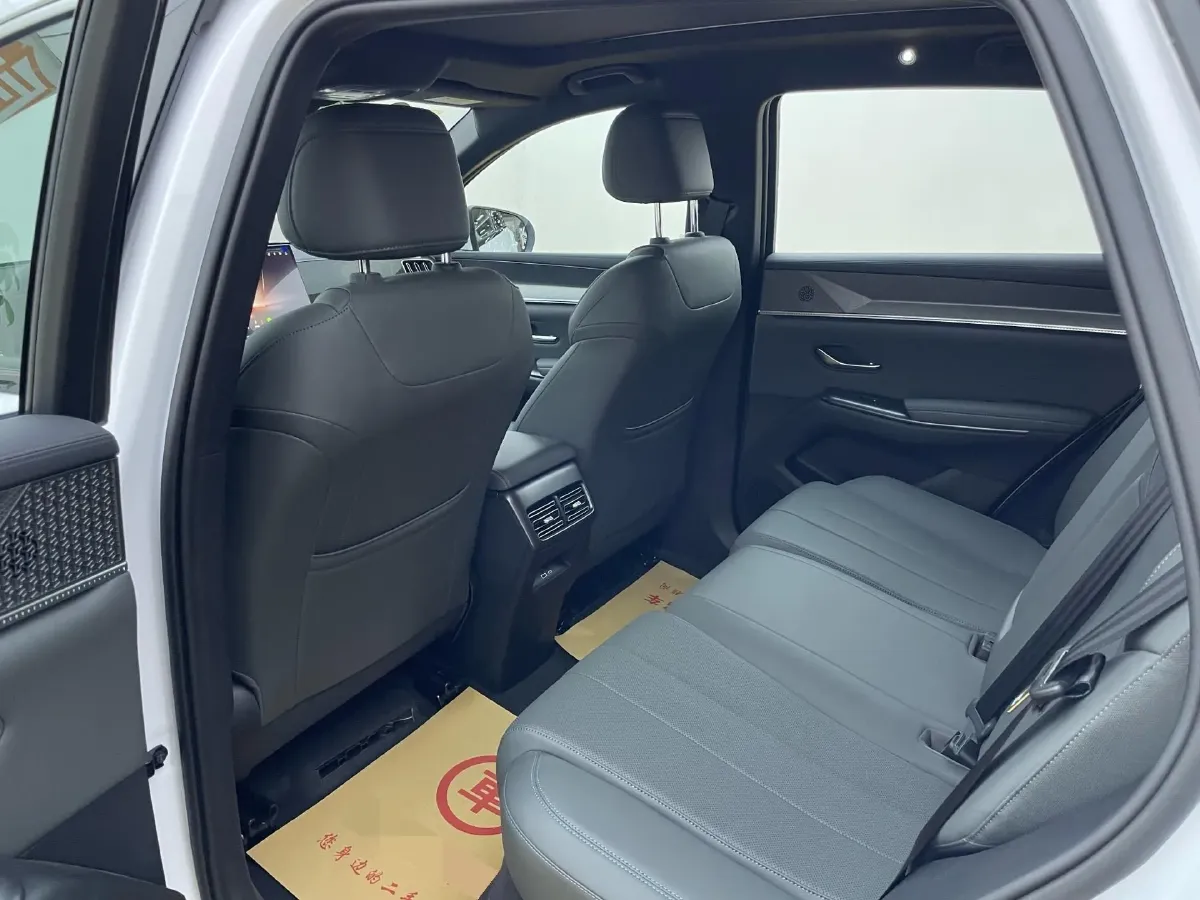 2026 BYD Song Pro 1.5L 101HP L4 E-CVT PHEV,autocango,china used car exporter,china ev exporter,chinese used car exporter,chinese used ev exporter