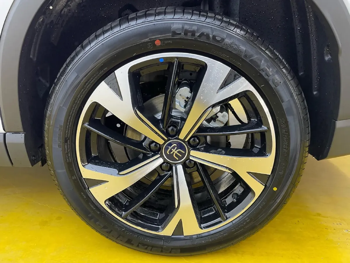 2026 BYD Song Pro 1.5L 101HP L4 E-CVT PHEV,autocango,china used car exporter,china ev exporter,chinese used car exporter,chinese used ev exporter