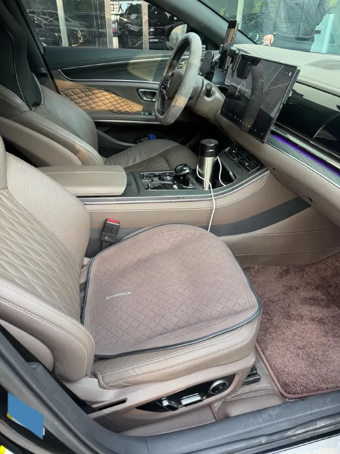 2024 BYD Han 1.5T 139HP L4 E-CVT PHEV 18.316KWH,autocango,china used car exporter,china ev exporter,chinese used car exporter,chinese used ev exporter