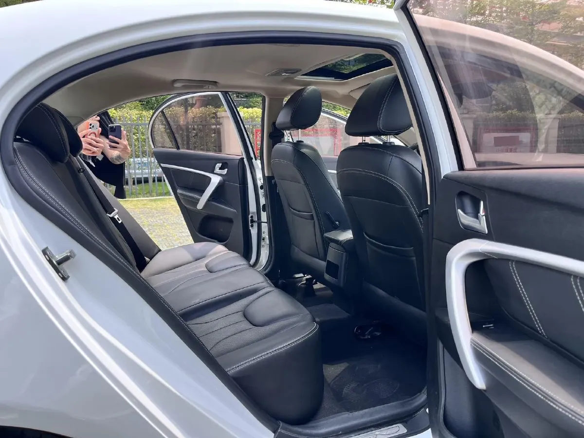 2017 Geely Emgrand 1.5L 109HP L4 CVT,autocango,china used car exporter,china ev exporter,chinese used car exporter,chinese used ev exporter