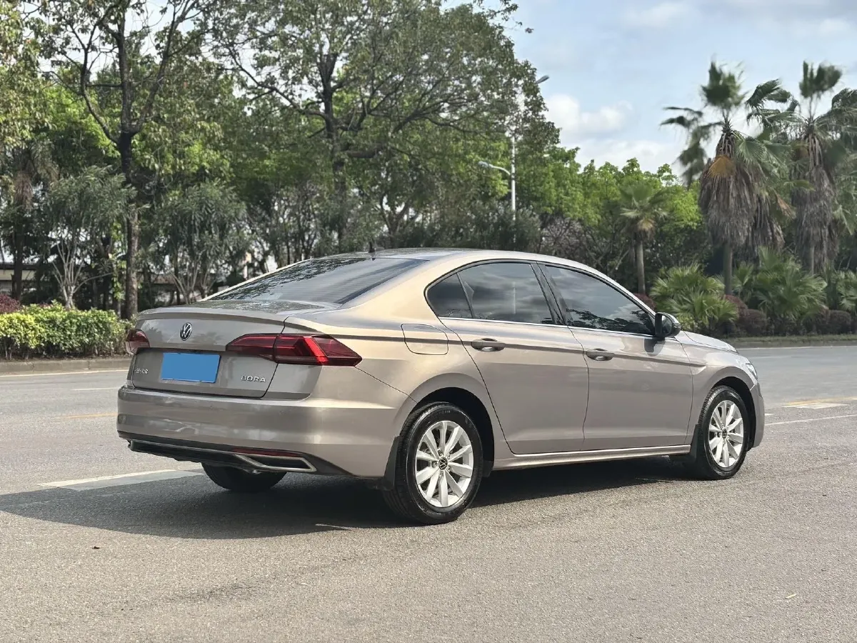2021 Volkswagen Bora 1.5L 113HP L4 6AT,autocango,china used car exporter,china ev exporter,chinese used car exporter,chinese used ev exporter