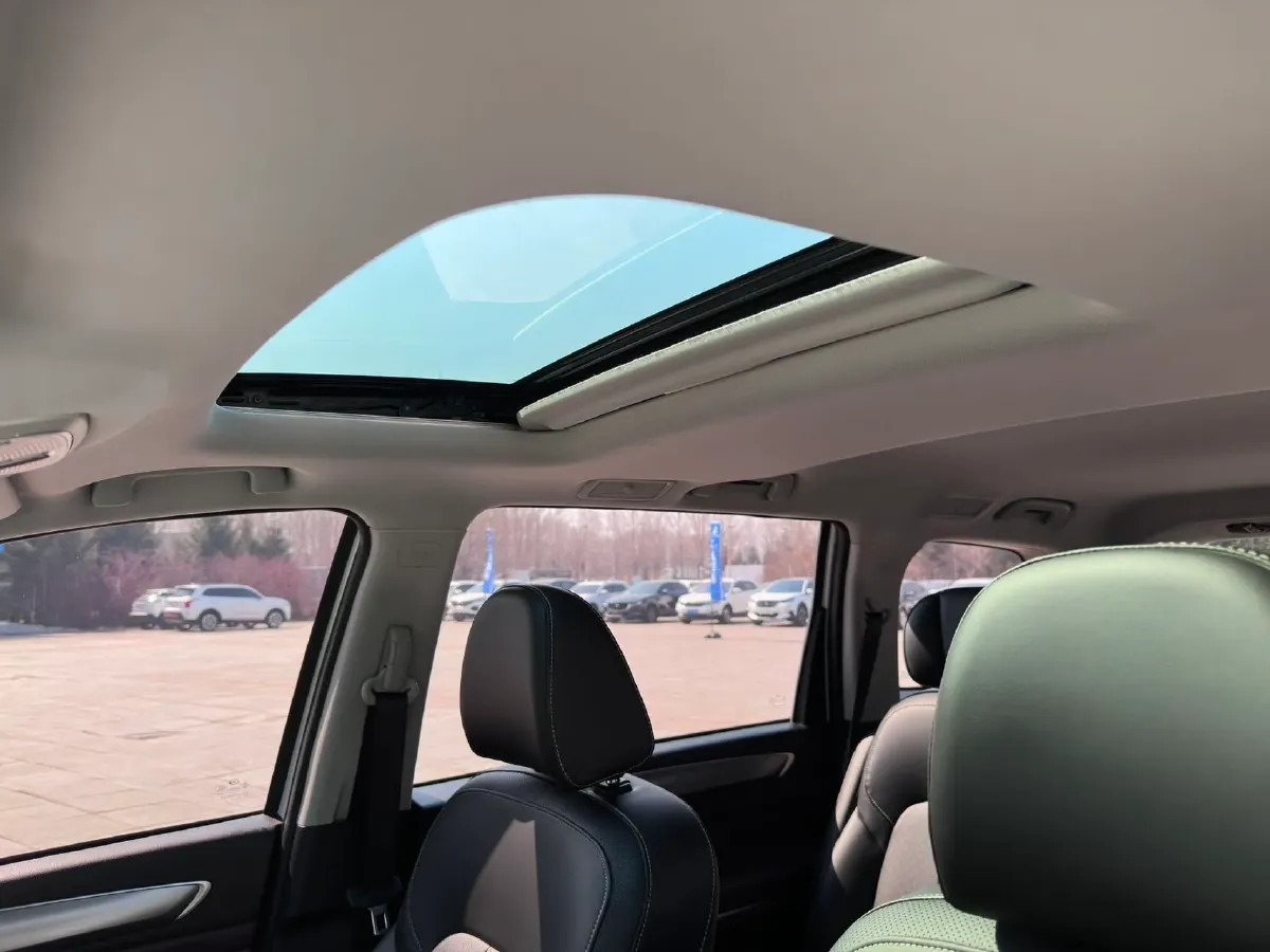 2023 GAC Trumpchi M6 1.5T 177HP L4 7DCT,autocango,china used car exporter,china ev exporter,chinese used car exporter,chinese used ev exporter