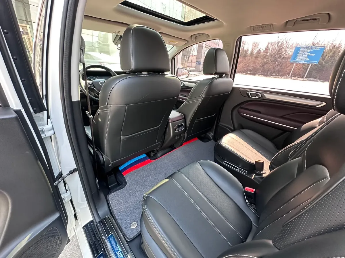 2023 GAC Trumpchi M6 1.5T 177HP L4 7DCT,autocango,china used car exporter,china ev exporter,chinese used car exporter,chinese used ev exporter