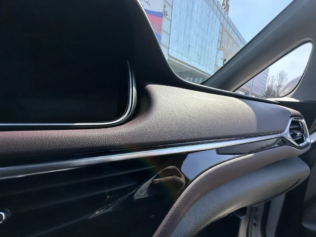 2023 GAC Trumpchi M6 1.5T 177HP L4 7DCT,autocango,china used car exporter,china ev exporter,chinese used car exporter,chinese used ev exporter