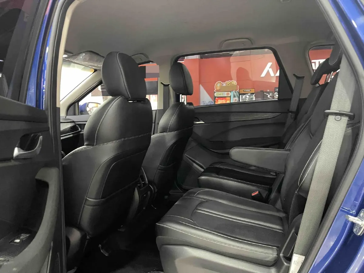 2019 BaoJun 360 1.5L 105HP L4 CVT,autocango,china used car exporter,china ev exporter,chinese used car exporter,chinese used ev exporter